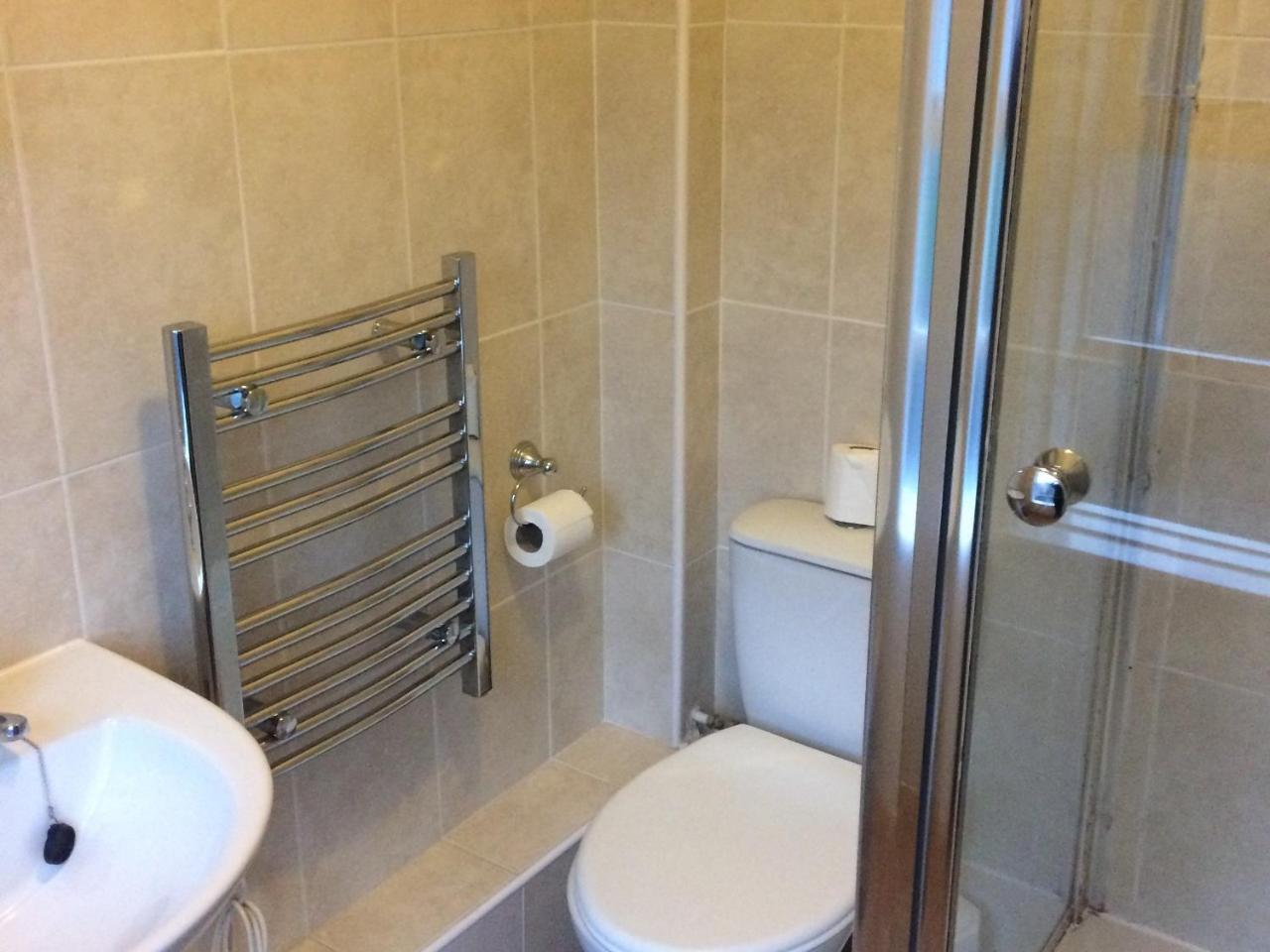The Black Bull Inn Escrick Room photo